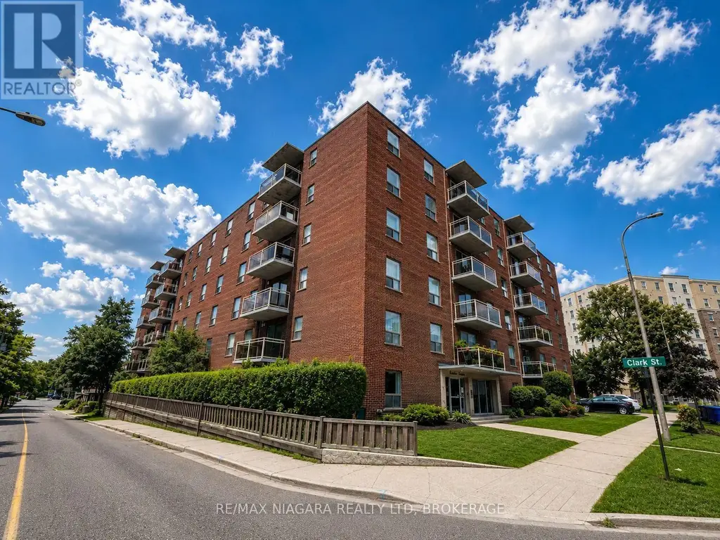 302 - 99 Church Street, St. Catharines (Downtown)